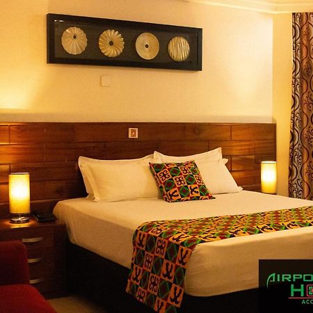 Airport West Hotel Accra Esterno foto